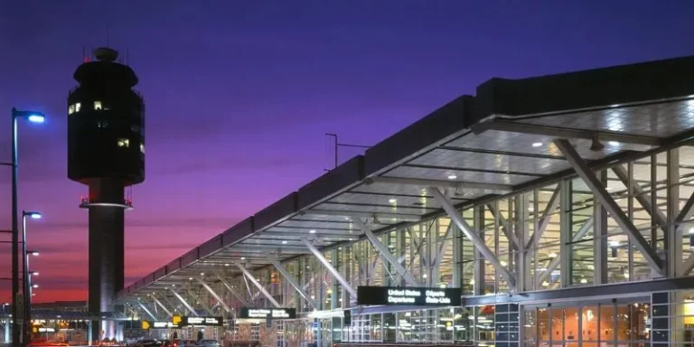 Air Canada YVR Terminal