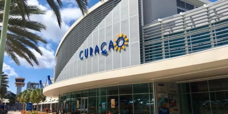 Curaçao International Airport