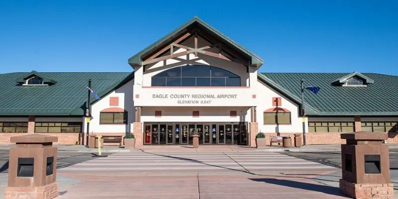 Delta Airlines EGE Terminal – Eagle County Regional Airport