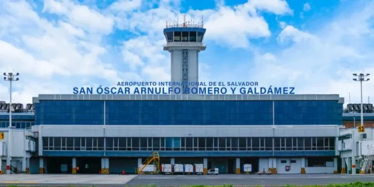 El Salvador International Airport