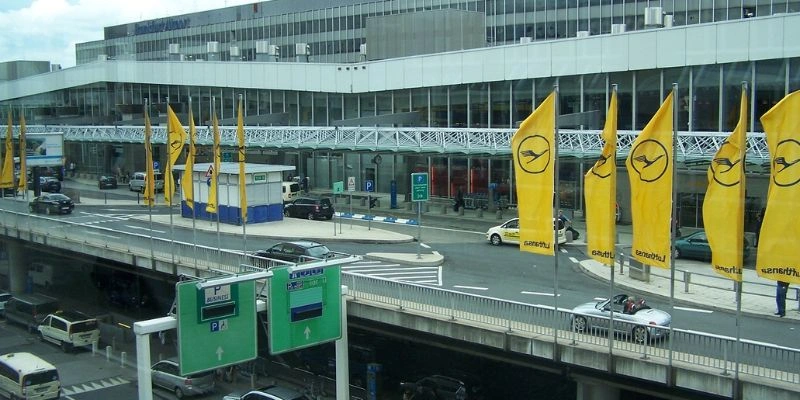 Singapore Airlines FRA Terminal – Frankfurt Airport