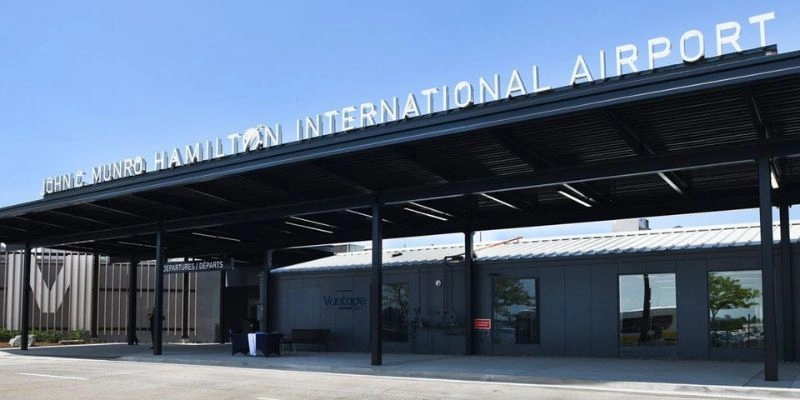 WestJet Airlines YHM Terminal – John C. Munro Hamilton International Airport