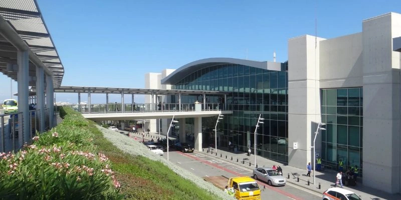 Emirates Airlines LCA Terminal – Larnaka International Airport