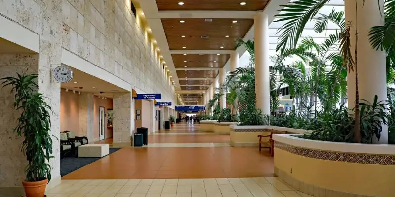 Delta Airlines PBI Terminal – Palm Beach International Airport