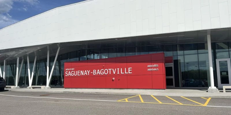 WestJet Airlines YBG Terminal – Saguenay-Bagotville Airport