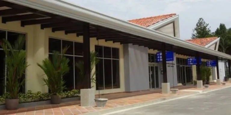 Scarlett Martínez International Airport