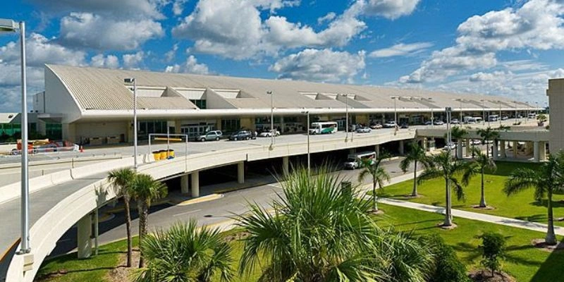 Delta Airlines RSW Terminal – Southwest Florida International Airport
