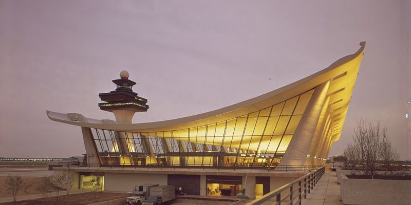 Sun Country Airlines IAD Terminal – Dulles International Airport