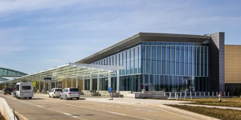 Wichita Dwight D. Eisenhower National Airport