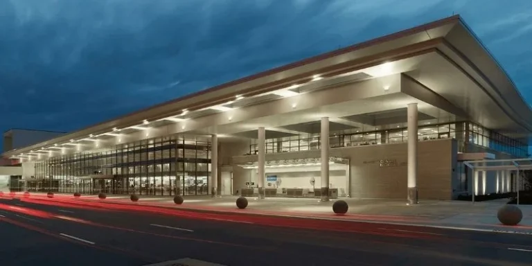 Bill and Hillary Clinton National Airport
