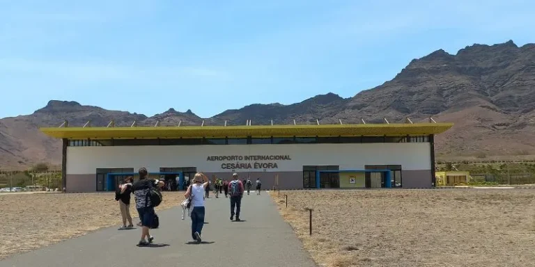 Cesária Évora International Airport