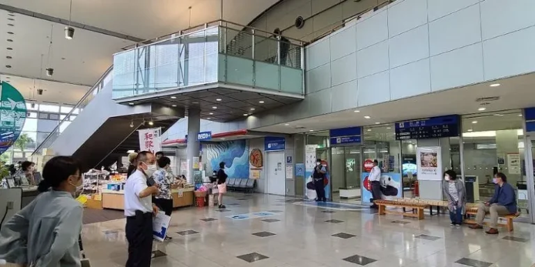 Nanki-Shirahama Airport