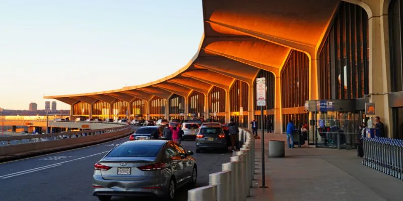 Delta Airlines EWR Terminal – Newark Liberty International Airport