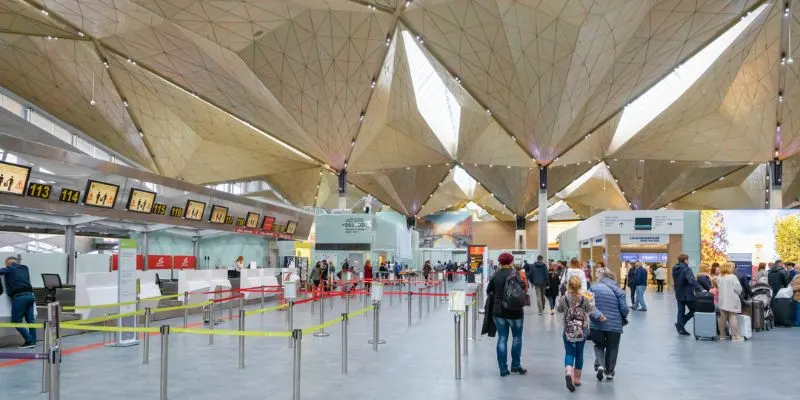 Emirates Airlines LED Terminal – Pulkovo Airport